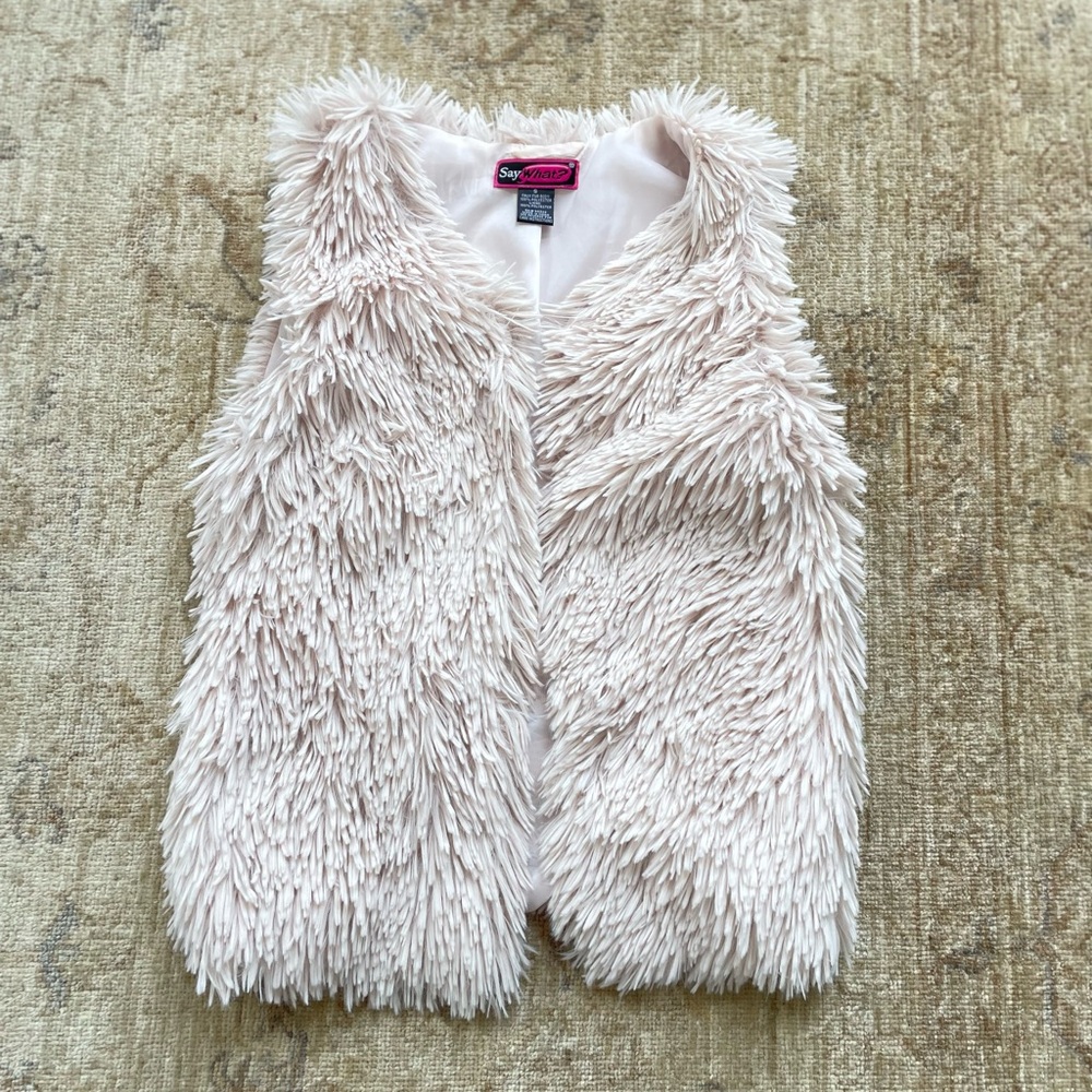 Say What? Women's Shaggy Faux Fur Vest - Pale Pink